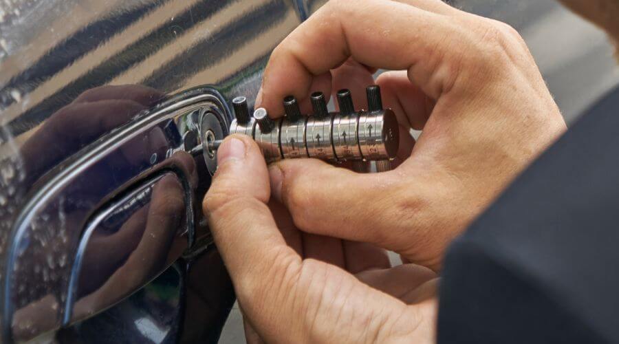 Expert tile roof repair services in Turner, OR